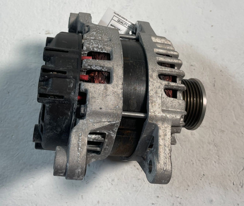 Load image into Gallery viewer, 21-26 HYUNDAI SONATA SANTA FE ENGINE ALTERNATOR GENERATOR ASSEMBLY 2.5L # 106928