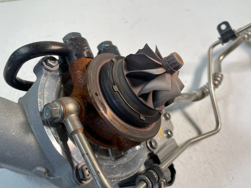 Load image into Gallery viewer, 2021 - 2026 HYUNDAI SANTA FE ENGINE EXHAUST MANIFOLD TURBOCHARGER 2.5L #106926