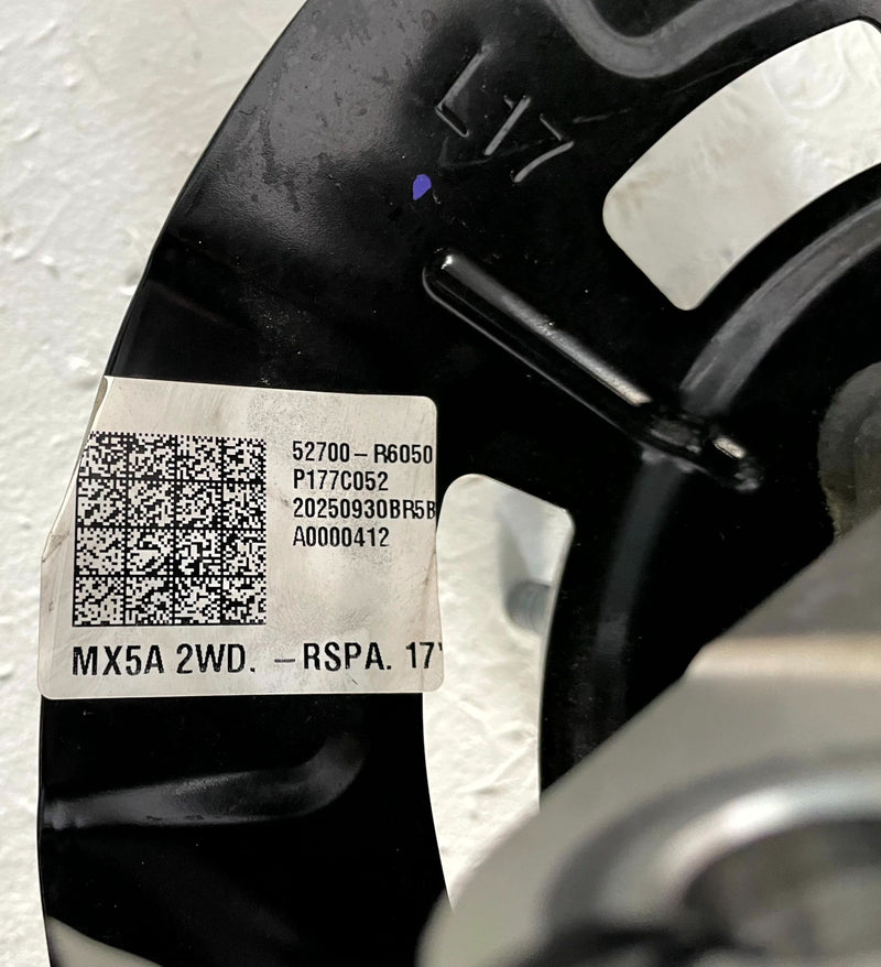 Load image into Gallery viewer, 21-26 HYUNDAI SANTA FE FWD REAR LEFT SPINDLE KNUCKLE W/ WHEEL HUB 2.5L # 111292