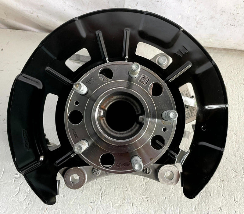 Load image into Gallery viewer, 21-26 HYUNDAI SANTA FE FWD REAR LEFT SPINDLE KNUCKLE W/ WHEEL HUB 2.5L # 111292