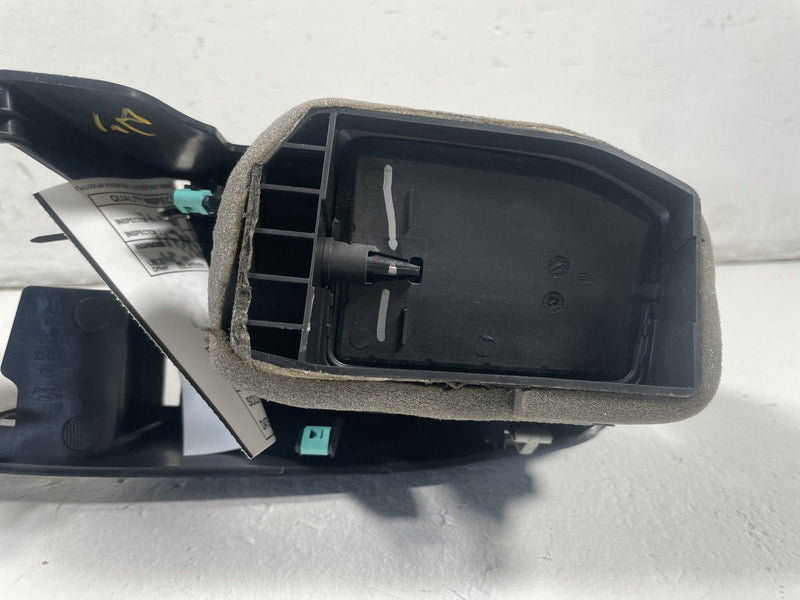 Load image into Gallery viewer, 2020 - 2025 FORD EXPLORER FRONT DASH CENTER AIR VENT GRILLE BEZEL TRIM # 111078
