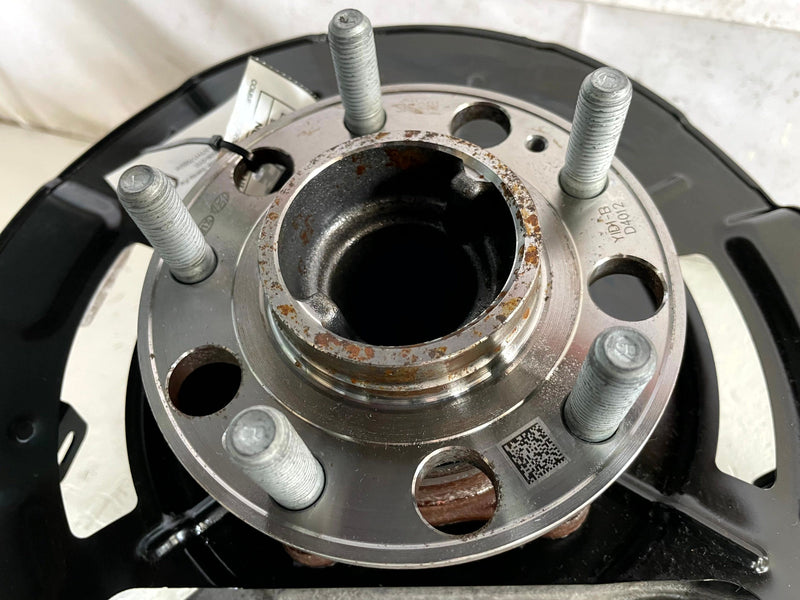 Load image into Gallery viewer, 21-26 HYUNDAI SANTA FE FWD REAR RIGHT SPINDLE KNUCKLE W/ WHEEL HUB 2.5L # 111274