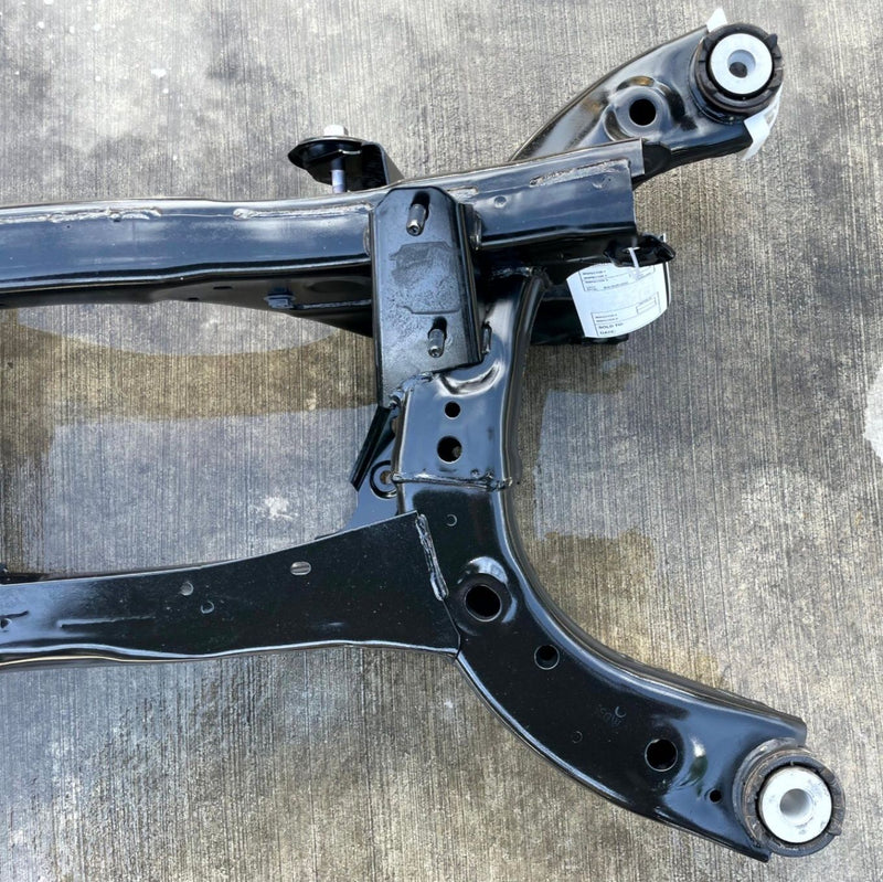 Load image into Gallery viewer, 2017-2025 MAZDA CX-5 AWD REAR SUBFRAME UNDERCARRIAGE CROSSMEMBER CRADLE # 113832