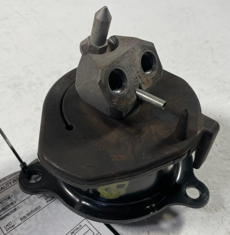 Load image into Gallery viewer, 2022-2026 TOYOTA TUNDRA FRONT LEFT ENGINE MOUNT INSULATOR BRACKET # 108360