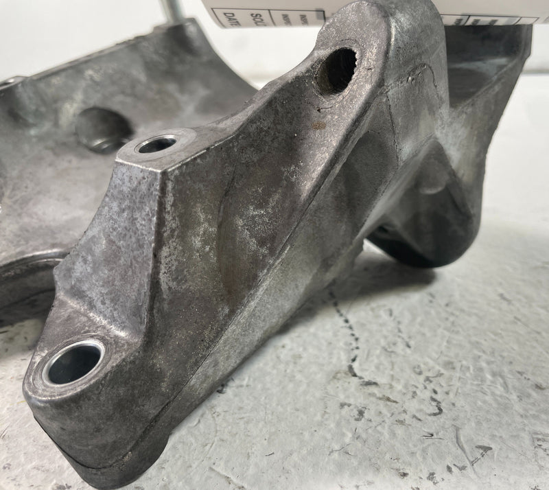 Load image into Gallery viewer, 23-25 HONDA PILOT A/C AIR CONDITIONING COMPRESSOR MOUNT SUPPORT BRACKET # 105825