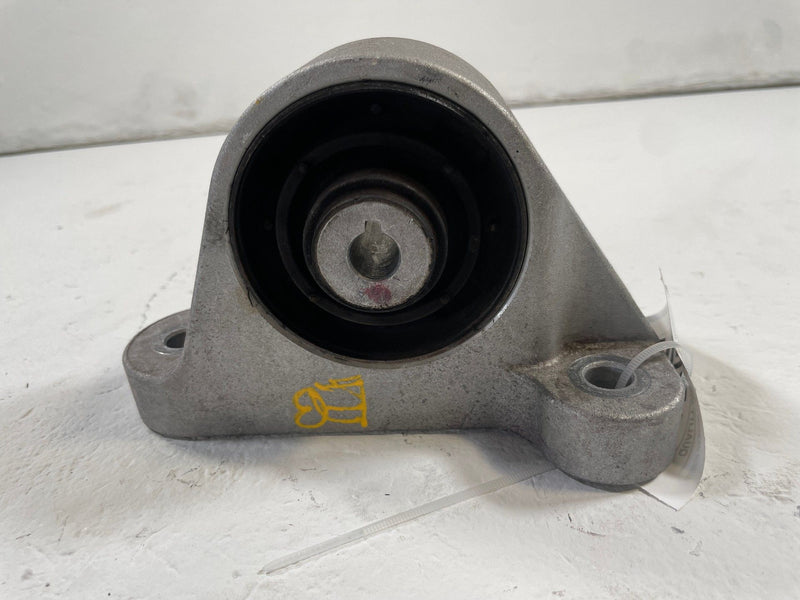 Load image into Gallery viewer, 22-25 HYUNDAI IONIQ 5 6 FRONT RIGHT SUSPENSION MOUNT SUPPORT BRACKET # 109815