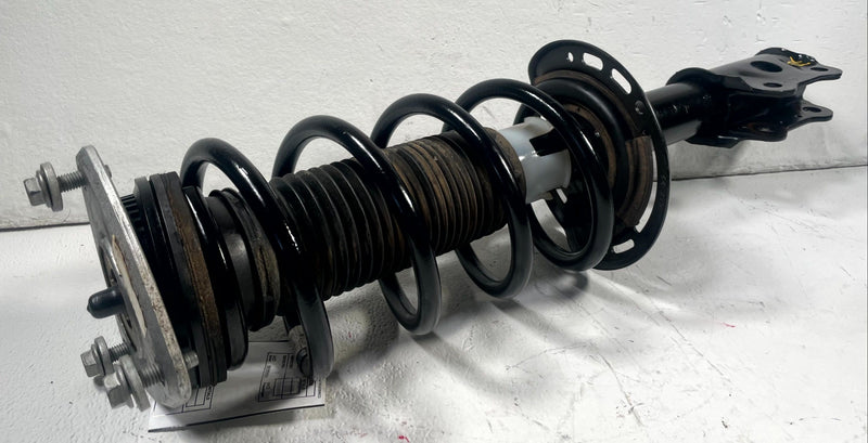 Load image into Gallery viewer, 2020-2026 FORD EXPLORER RWD FRONT RIGHT SUSPENSION SHOCK STRUT ABSORBER #111059