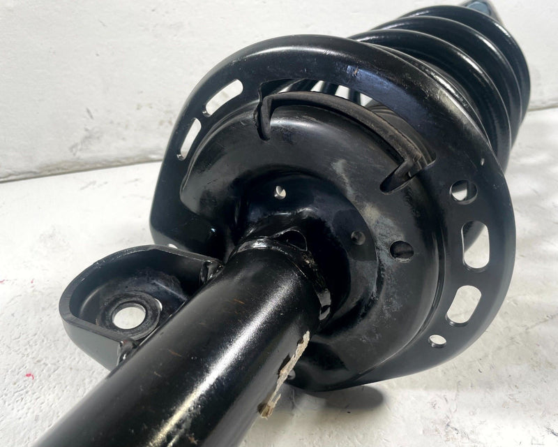 Load image into Gallery viewer, 2020-2026 FORD EXPLORER RWD FRONT RIGHT SUSPENSION SHOCK STRUT ABSORBER #111059