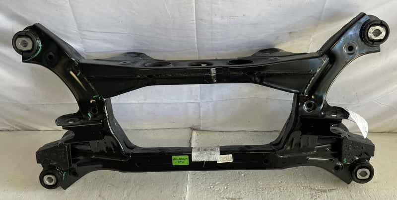 Load image into Gallery viewer, 24-25 HYUNDAI SANTA FE FWD REAR SUSPENSION CRADLE CROSSMEMBER SUBFRAME # 106962