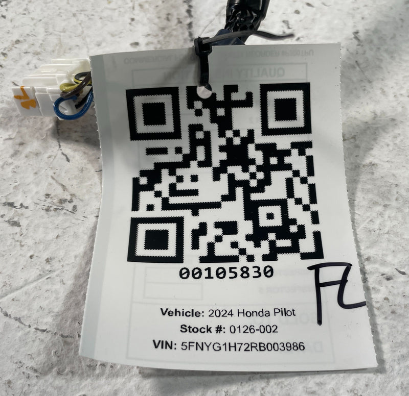 Load image into Gallery viewer, 2023-2025 HONDA PILOT FRONT LEFT SIDE REAR VIEW DOOR MIRROR W/O CAMERA #105830