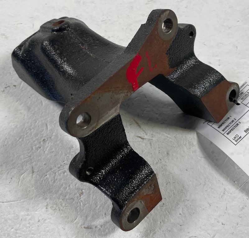 Load image into Gallery viewer, 2022-2026 TOYOTA TUNDRA SEQUOIA FRONT LEFT ENGINE FRAME MOUNT BRACKET # 108359
