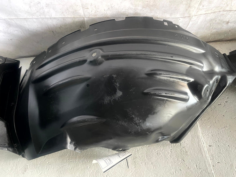 Load image into Gallery viewer, 2022 - 2025 MAZDA CX-5 FRONT RIGHT SIDE FENDER LINER SPLASH GUARD SHIELD #113817