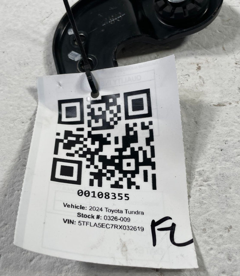 Load image into Gallery viewer, 22-26 TOYOTA TUNDRA LEFT AIR CONDITIONING HEAT EXCHANGER MOUNT BRACKET # 108355
