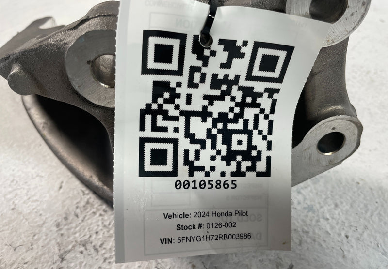 Load image into Gallery viewer, 2023 - 2025 HONDA PILOT REAR ENGINE MOUNT BRACKET 50610-T90-A01 # 105865