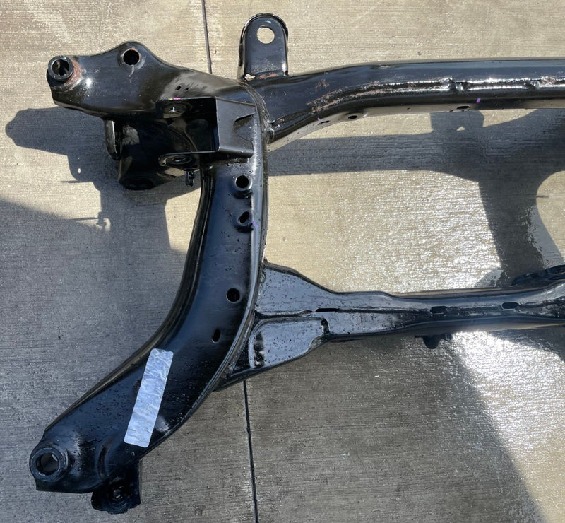 Load image into Gallery viewer, 2018-2026 CHEVROLET EQUINOX REAR SUSPENSION SUBFRAME CROSSMEMBER CRADLE # 111403