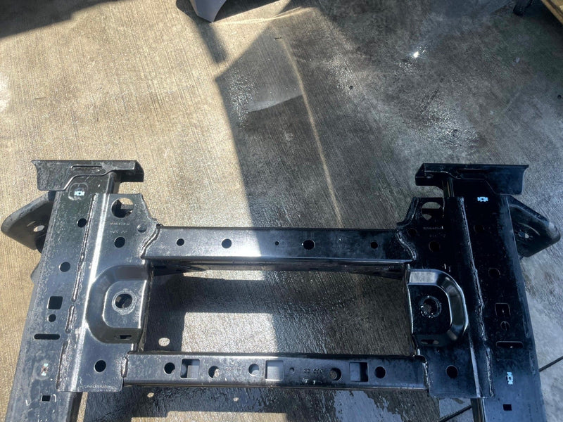 Load image into Gallery viewer, 2020 - 2025 FORD EXPLORER FRONT ENGINE SUBFRAME CROSSMEMBER CRADLE 2.3L # 111105