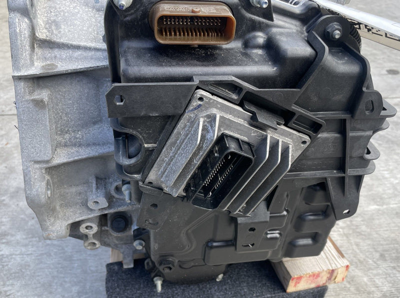 Load image into Gallery viewer, CHEVROLET EQUINOX FWD CVT AUTO TRANSMISSION ASSEMBLY 1.5L 43K MILES 2025 #111414