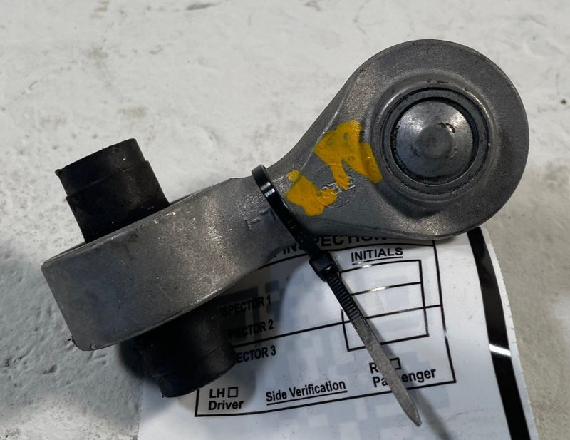Load image into Gallery viewer, 2025 - 2026 ACURA ADX FWD REAR STABILIZER ANTI ROLL SWAY BAR END LINK # 113971