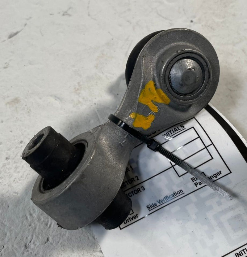 Load image into Gallery viewer, 2025 - 2026 ACURA ADX FWD REAR STABILIZER ANTI ROLL SWAY BAR END LINK # 113971