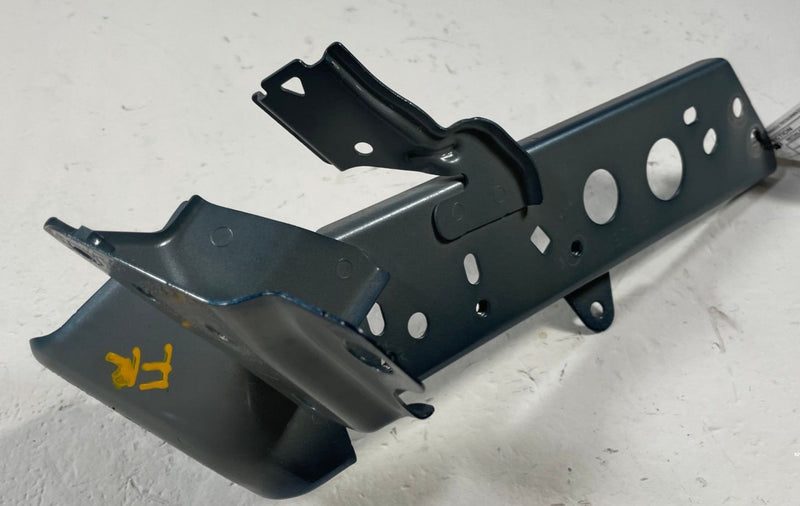 Load image into Gallery viewer, 17-25 MAZDA CX-5 FRONT RIGHT SIDE FENDER LOWER MOUNT SUPPORT BRACKET BLUE 111157