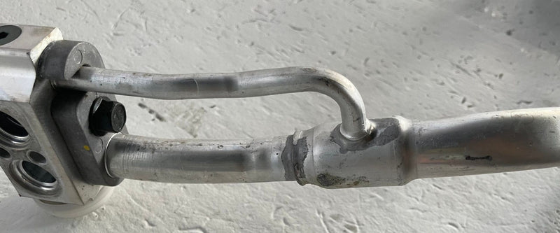 Load image into Gallery viewer, 2019-2026 GENESIS G70 AC A/C AIR CONDITIONING SUCTION & LIQUID PIPE LINE #113899