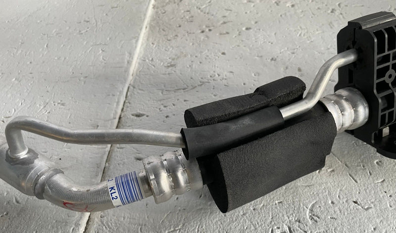 Load image into Gallery viewer, 2019-2026 GENESIS G70 AC A/C AIR CONDITIONING SUCTION & LIQUID PIPE LINE #113899