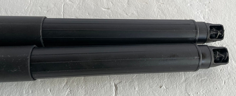 Load image into Gallery viewer, 22-25 KIA TELLURIDE REAR LEFT & RIGHT TAILGATE SHOCK STRUT LIFT SUPPORT # 107168