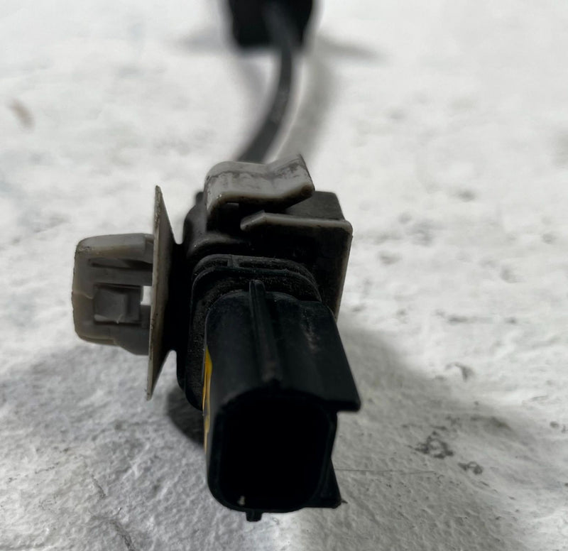Load image into Gallery viewer, 2021-25 ACURA TLX FRONT LEFT DRIVER SIDE ABS WHEEL SPEED SENSOR 2.0L # 108951