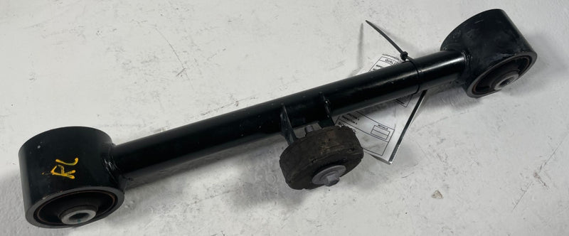 Load image into Gallery viewer, 2022 - 2026 TOYOTA TUNDRA REAR RIGHT PASSENGER UPPER CONTROL ARM #108499