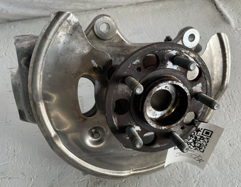 Load image into Gallery viewer, 2019-2026 GENESIS G70 FRONT RIGHT SIDE SUSPENSION SPINDLE KNUCKLE W/ HUB #113891