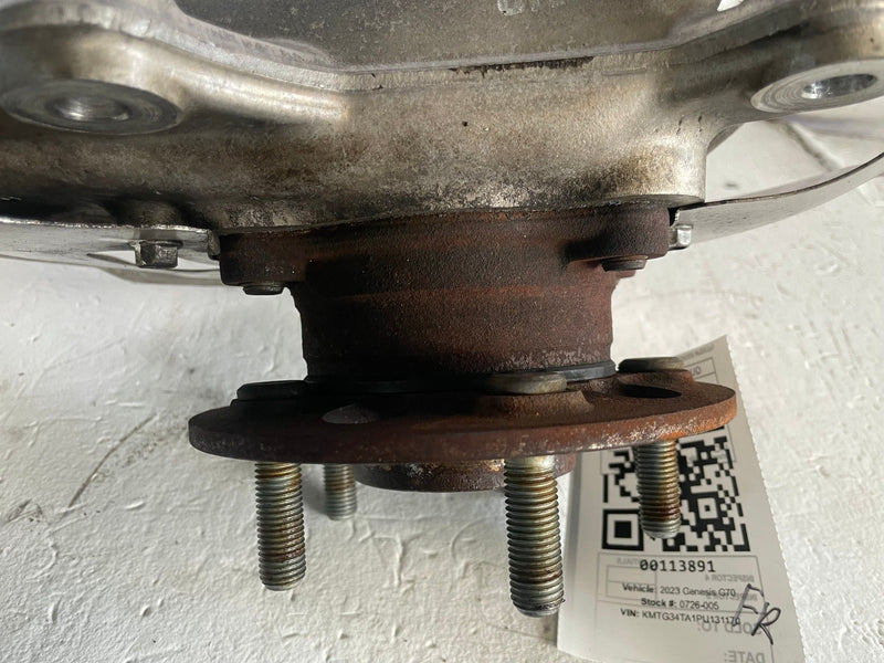 Load image into Gallery viewer, 2019-2026 GENESIS G70 FRONT RIGHT SIDE SUSPENSION SPINDLE KNUCKLE W/ HUB #113891