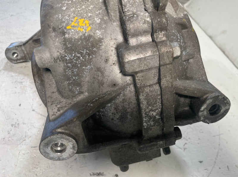 Load image into Gallery viewer, 2019 - 2023 GENESIS G70 AWD REAR DIFFERENTIAL AXLE CARRIER ASSEMBLY 2.0L #113921