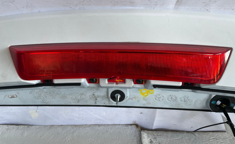 Load image into Gallery viewer, 2020-25 KIA TELLURIDE REAR SPOILER LIFTGATE MOLDING W/ THIRD BRAKE LIGHT #107152