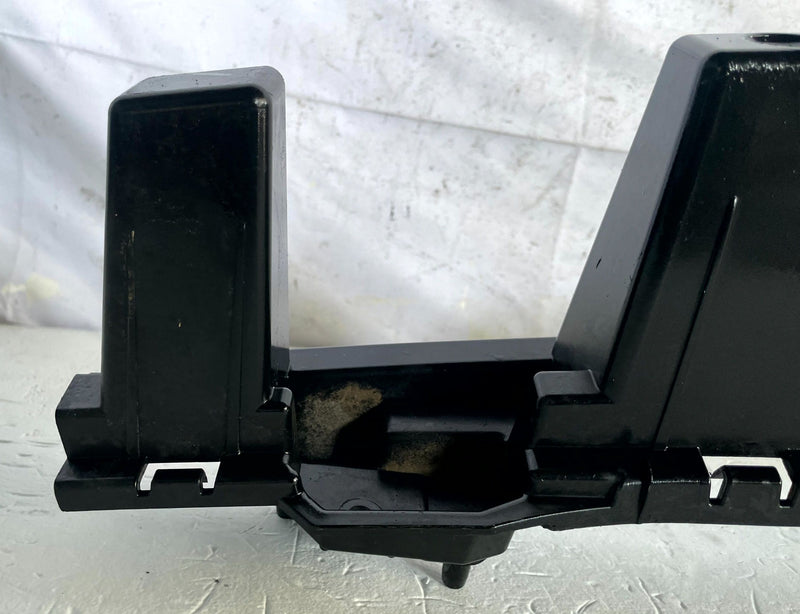 Load image into Gallery viewer, 2021 - 2024 FORD BRONCO SPORT REAR BUMPER CENTER ABSORBER BRACKET BLACK # 111588