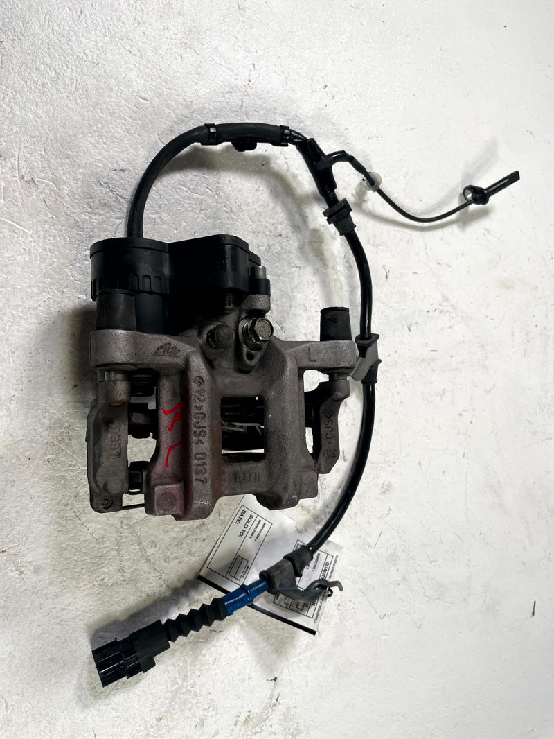 Load image into Gallery viewer, 2019-2025 ACURA RDX TLX REAR LEFT SIDE DISC BRAKE CALIPER W/ BRAKE PADS # 109004