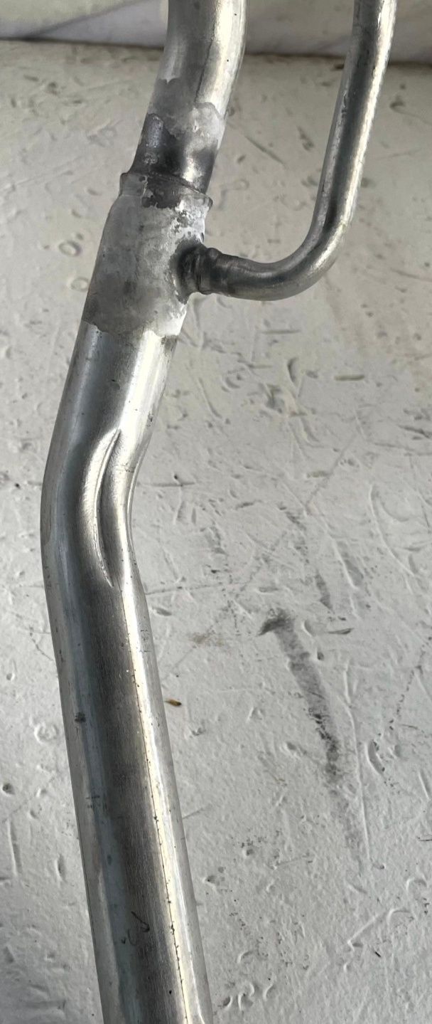 Load image into Gallery viewer, 2021 - 2024 FORD BRONCO SPORT AC AIR CONDITIONING LIQUID HOSE PIPE LINE # 111611