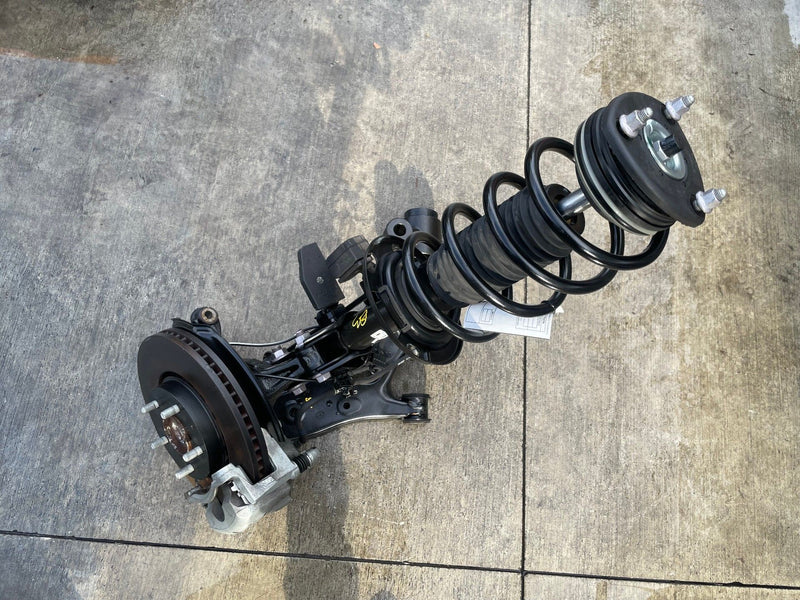 Load image into Gallery viewer, 2022-2025 MAZDA CX-5 AWD FRONT RIGHT SIDE SUSPENSION KNEE ASSEMBLY 2.5L # 111180