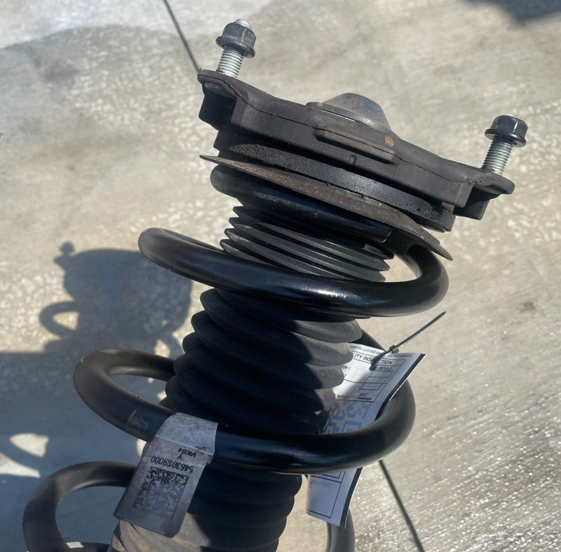 Load image into Gallery viewer, 2020-24 KIA TELLURIDE FWD FRONT RIGHT SIDE SUSPENSION KNEE ASSEMBLY # 107191