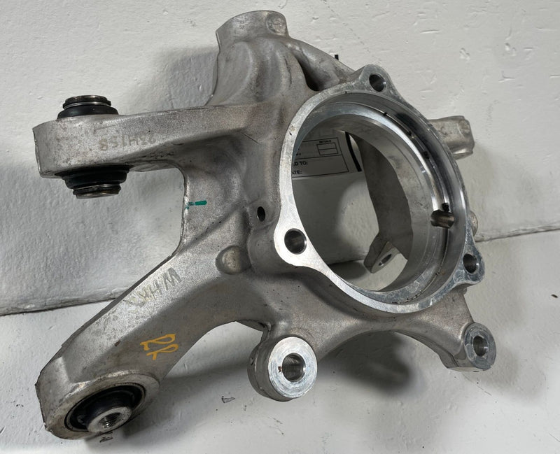 Load image into Gallery viewer, 2022-2025 KIA EV6 REAR RIGHT PASSENGER SIDE WHEEL SPINDLE KNUCKLE # 109926