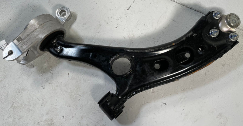 Load image into Gallery viewer, 2025 - 2026 ACURA ADX FWD FRONT RIGHT PASSENGER SIDE LOWER CONTROL ARM # 114034