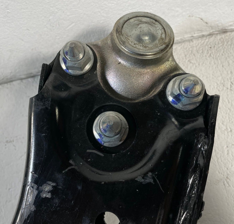 Load image into Gallery viewer, 2025 - 2026 ACURA ADX FWD FRONT RIGHT PASSENGER SIDE LOWER CONTROL ARM # 114034