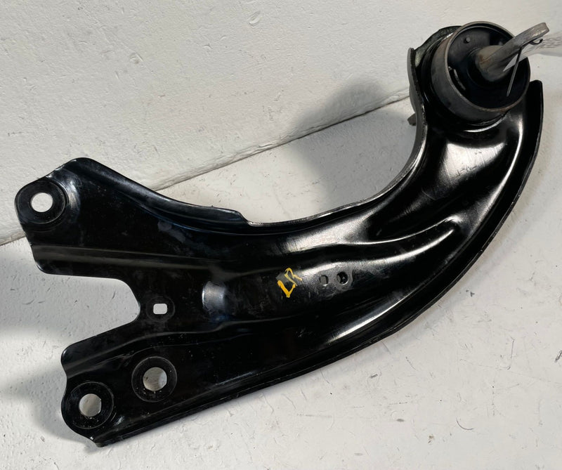 Load image into Gallery viewer, 2025 - 2026 ACURA ADX REAR LEFT DRIVER SIDE TRAILING CONTROL ARM # 113983