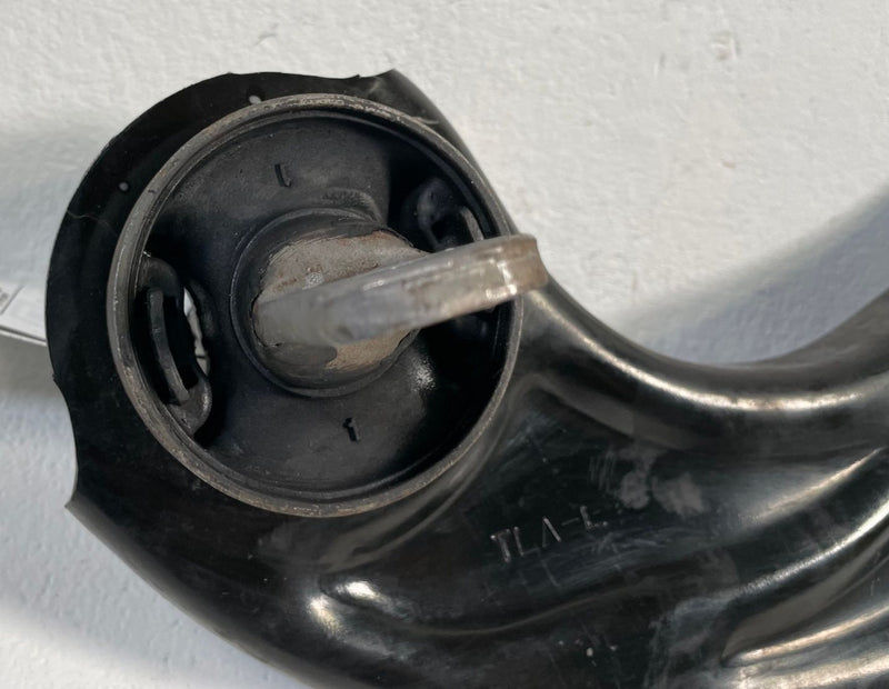 Load image into Gallery viewer, 2025 - 2026 ACURA ADX REAR LEFT DRIVER SIDE TRAILING CONTROL ARM # 113983