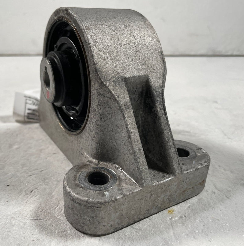 Load image into Gallery viewer, 2022-2025 HYUNDAI IONIQ 5 6 FRONT RIGHT DRIVE UNIT MOUNT BRACKET SUPPORT #108552