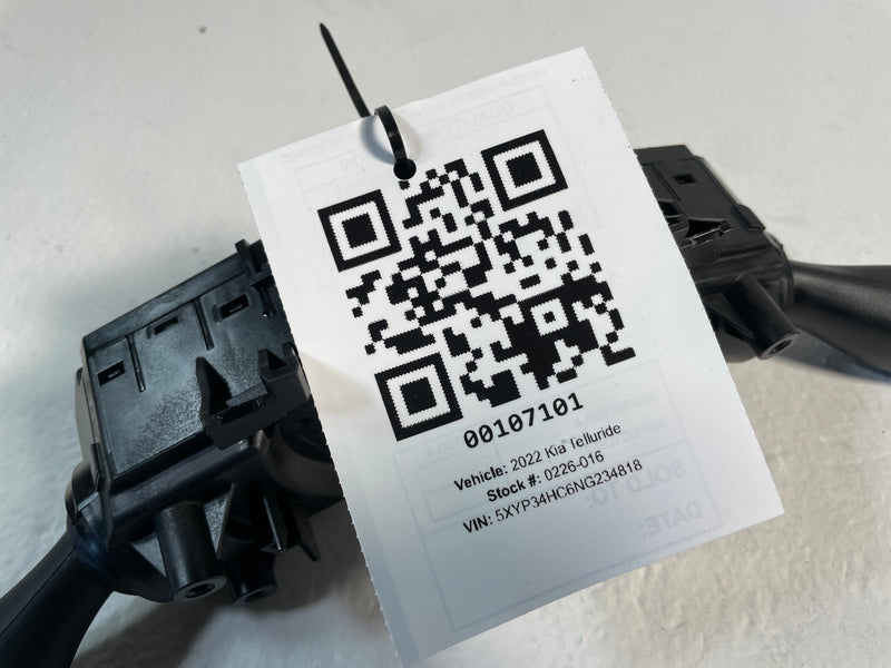 Load image into Gallery viewer, 20-22 KIA TELLURIDE STEERING COLUMN TURN SIGNAL & WIPER CONTROL SWITCH # 107 (1)