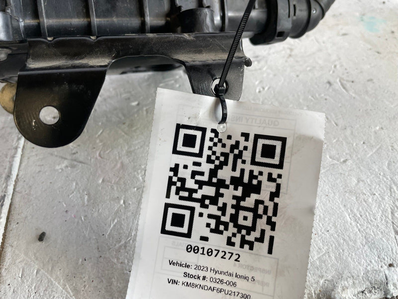 Load image into Gallery viewer, 2022-2024 HYUNDAI IONIQ 5 GV60 HVAC A/C WATER COOLANT HEATER CORE # 107272