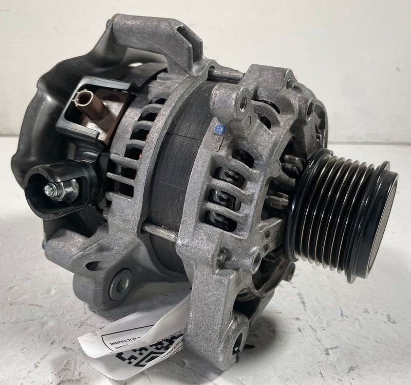 Load image into Gallery viewer, 2023 - 2026 HONDA HR-V ALTERNATOR GENERATOR ASSEMBLY 104211-3910 2.0L # 112671