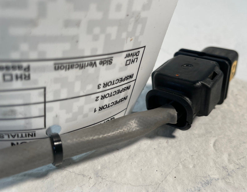 Load image into Gallery viewer, 2020-2025 KIA TELLURIDE FRONT LEFT UPPER EXHAUST LAMBDA O2 OXYGEN SENSOR #107094