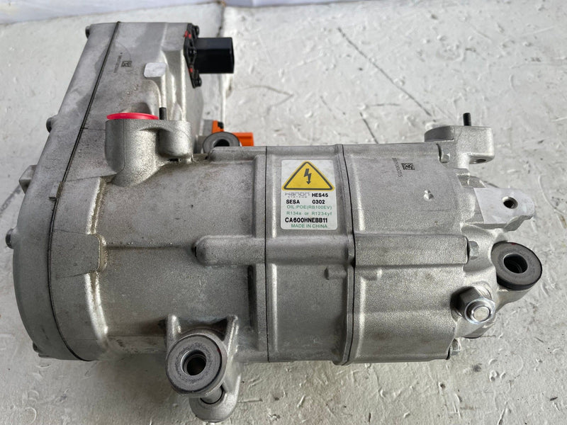 Load image into Gallery viewer, 22-23 HYUNDAI IONIQ 5 AWD AIR CONDITIONING COMPRESSOR UNIT 977E1GI450 # 107309