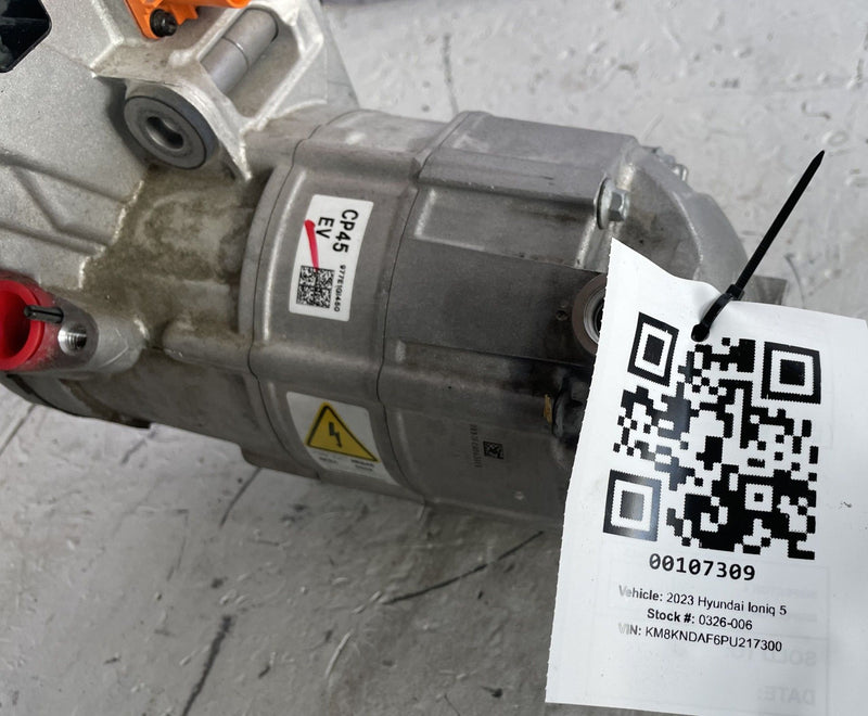 Load image into Gallery viewer, 22-23 HYUNDAI IONIQ 5 AWD AIR CONDITIONING COMPRESSOR UNIT 977E1GI450 # 107309